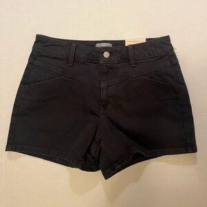 NWT Universal Thread vintage midi shorts black denim size 2/26